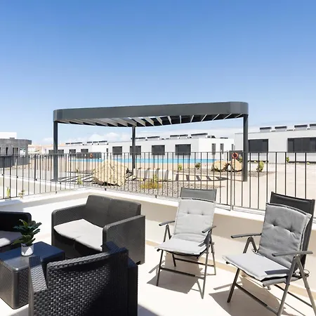 Home2book Casa Ewelin Pool & Terrace Абадес
