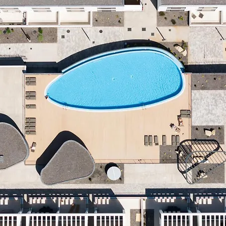 Апартаменты Home2book Casa Ewelin Pool & Terrace *