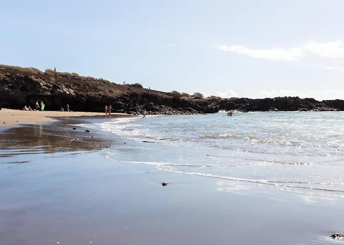 Home2book Casa Ewelin Pool & Terrace *